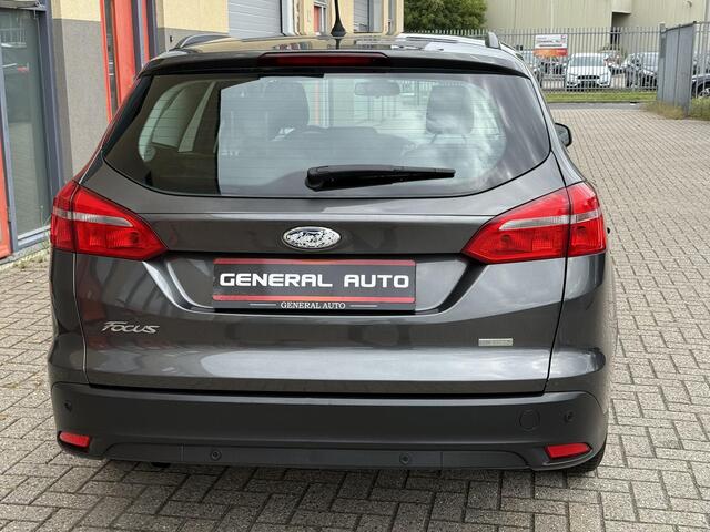 Ford FOCUS Wagon 1.0 EcoBoost Titanium,NAVI, Nieuwe DistributieRiem