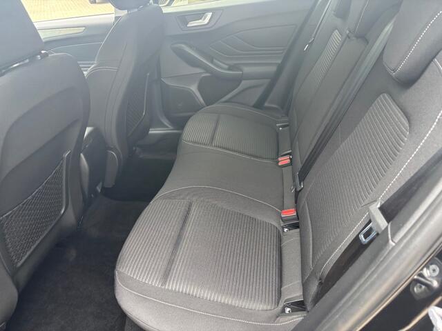 Ford FOCUS 1.0 ECOB. TITITANIUM X BNS AUTOMAAT NAVI AIRCO/ECC