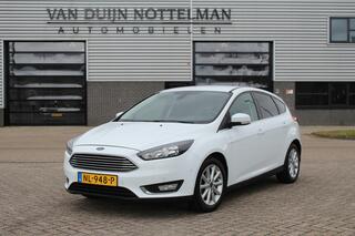 ford-focus-1.0-titanium---carplay--