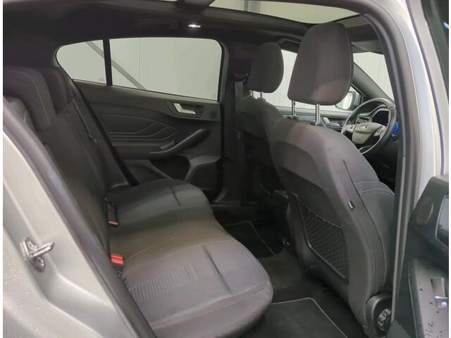 Ford FOCUS 1.5 Automaat 150PK Active X Business 5Drs./ Panorama dak / B&O Audio / Pdc.+Camera / Navigatie / Airco-ecc./