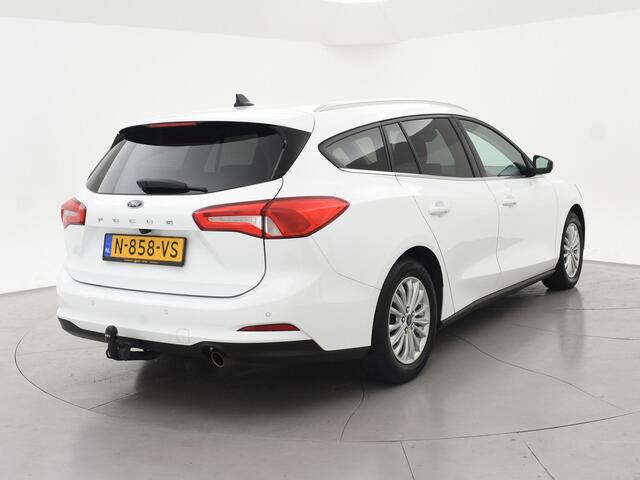 Ford FOCUS Wagon 1.0 E.B. AUTOMAAT TITANIUM X + ELEK. TREKHAAK | CAMERA | APPLE CARPLAY