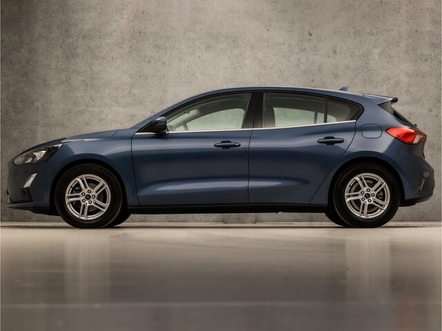 Ford FOCUS 1.0 EcoBoost Sport (APPLE CARPLAY, GROOT NAVI, CRUISE, SPORTSTOELEN, LANE ASSIST, PARKEERSENSOREN, LED KOPLAMPEN, NIEUWSTAAT)