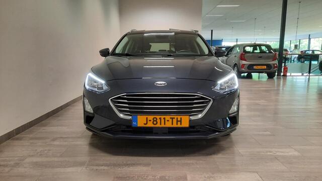 Ford FOCUS Wagon 1.0 EcoBoost Hybrid 125PK Titanium X Business Ford Focus Wagon 1.0 EcoBoost Hybrid 125PK Titanium X Business