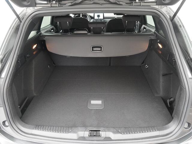 Ford FOCUS Wagon EcoBoost 125PK ST Line Business | Afn Trekhaak I 18" I B&O I Keyless I Full LED I 100% onderhouden