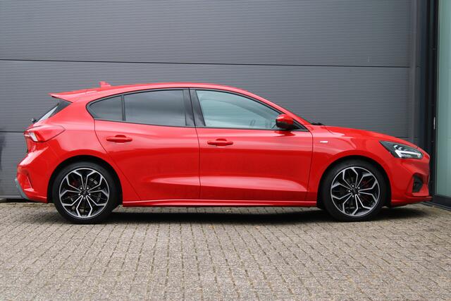 Ford FOCUS 1.0 EcoBoost ST Line Business | Afn. Trekhaak | Winterpack | Navigatie | B&O | Camera
