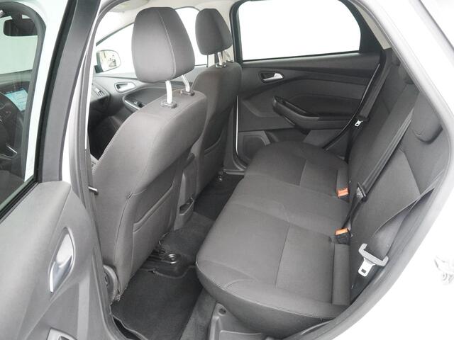 Ford FOCUS Wagon 1.0 Lease Edition - Navigatie - Airconditioning - Cruise Control
