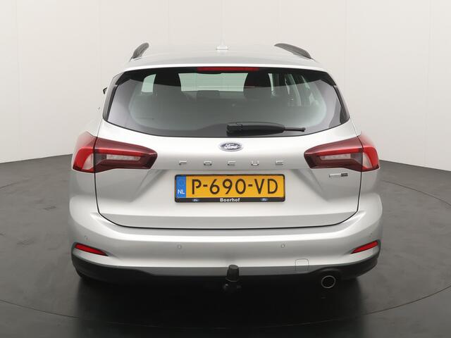 Ford FOCUS Wagon EcoBoost Hybrid 125pk Connected AGR | Trekhaak | Airco | Cruise | Led | Apple Carplay | Android Auto |