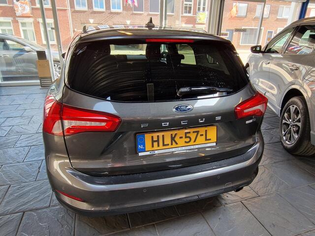 Ford FOCUS Wagon 1.0 EcoBoost Hybrid Titanium