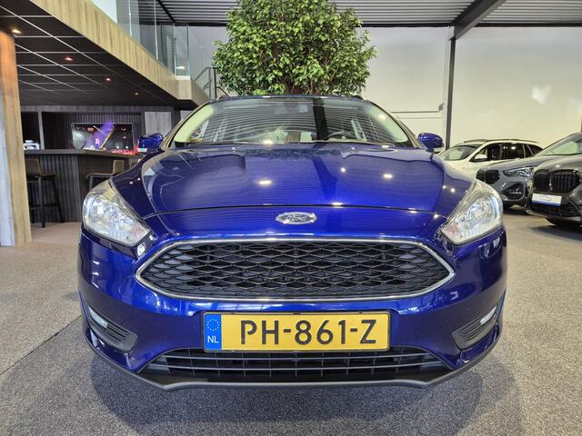 Ford FOCUS Wagon 1.0 126pk Lease Edition Navi | Sensoren | Cruise | Clima