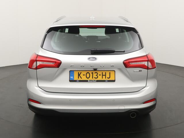 Ford FOCUS Wagon EcoBoost Hybrid 125 pk Trend Edition | Trekhaak | Camera | LED | Navi | Apple Carplay | 100% dealer onderh.