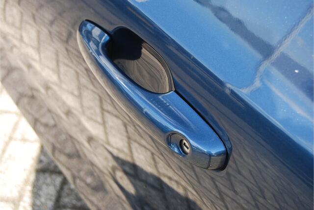 Ford FOCUS Wagon 1.5 EcoBoost ST-Line Business 150pk TREKHAAK | WINTERPACK | CAMERA | GROTE SPOILER | NAVIGATIE