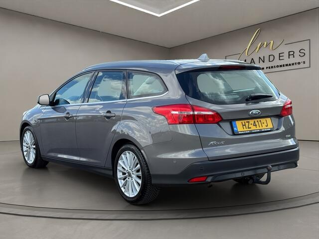 Ford FOCUS 1.0 Titanium 2016 BRUIN | Trekhaak | Airco | NL