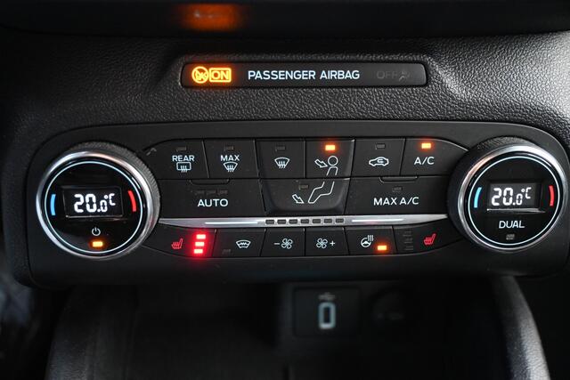 Ford FOCUS Wagon 1.0 EcoBoost ST Line Business Clima Navigatie Adaptieve Cruise Stuur/Stoelverwarming Inruil Mogelijk!