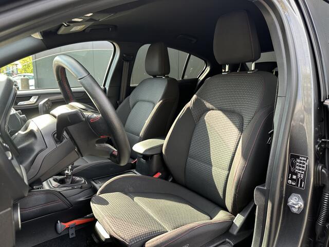Ford FOCUS 1.5 EcoBoost ST Line Business