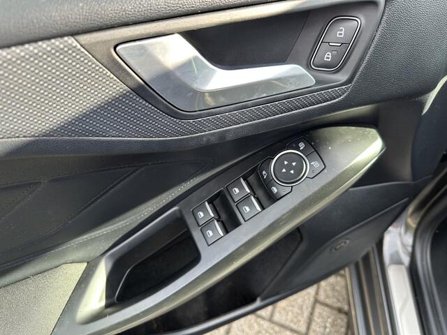 Ford FOCUS 1.5 EcoBoost ST Line Business
