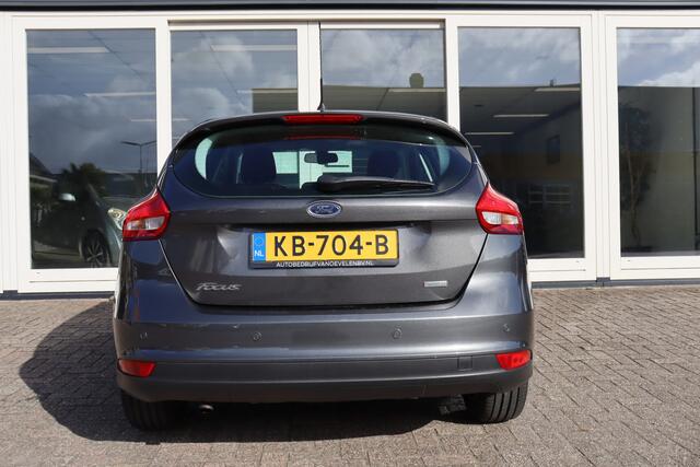 Ford FOCUS 1.0 Trend, Cruise Control, Airco, PDC V+A, Prijs Is Rijklaar Inclusief 6 Maanden Garantie