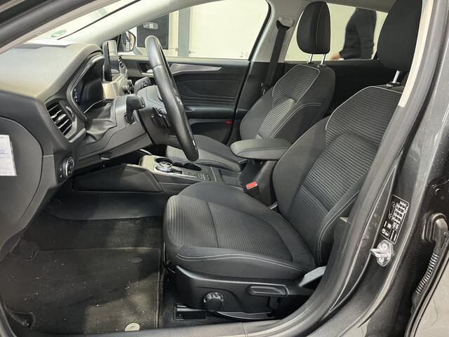 Ford FOCUS Wagon EcoBoost 125 pk Titanium | Winter Pack | Full LED | Adapt. Cruise | Camera | B&O | 100% dealer