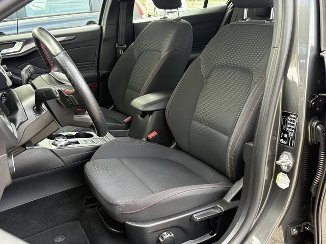 Ford FOCUS Wagon 1.5 EcoBoost ST Line Automaat | Navi | Carplay | Camera | All Season | Trekhaak | Interesse? Bel of App naar: 06 30 51 05 90