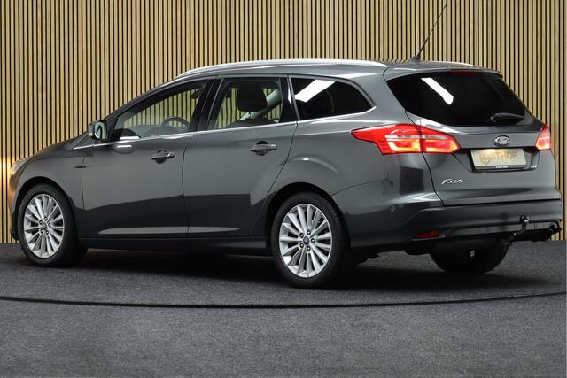Ford FOCUS Wagon 1.5 Titanium | Cruise-control | Trekhaak | Parkeerassistent | Parkeerhulp | Navigatie | Clima | LM Velgen