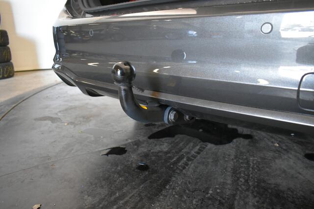 Ford FOCUS Wagon 1.0 EcoBoost Hybrid ST Line Style Trekh Camera Winterpack Keyless