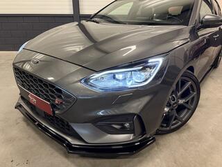 ford-focus-2.3-st-3-280pk-performan