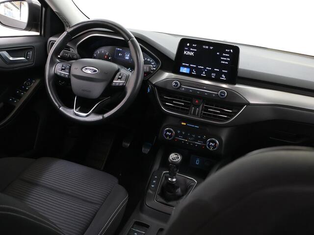 Ford FOCUS 1.0 EcoBoost Titanium Business | Winterpack | Climate Control | Navigatie | Parkeersensoren |
