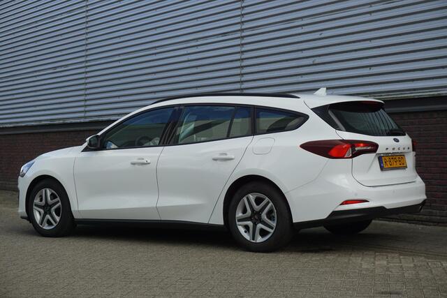 Ford FOCUS Wagon 1.0 EcoBoost 125PK Hybrid Connected/Comfort Stoel/ Trekhaak.