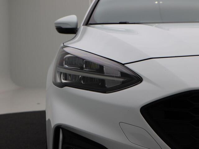 Ford FOCUS 1.0 125 Pk ST Line | Cruise Control | Privacy Glass | Climate Control | Camera | Bluetooth | Navigatiesysteem | 18 Inch | 94.747 Km!!