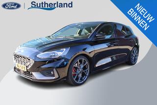 ford-focus-2.3-ecoboost-st-3--wint