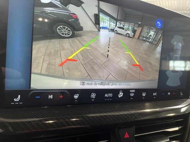 Ford FOCUS Wagon EcoBoost 155PK Hybrid ST Line | Winter pack | Adapt. Cruise | Camera | Draadloos CarPlay |