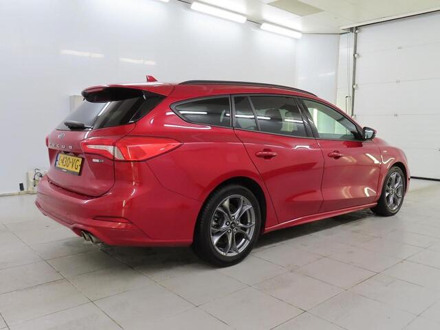 Ford FOCUS WAGON 1.0 HYBRID ST LINE BUSINESS I WINTERPAKKET I APPLE CARPLAY I P-CAMERA I NAVIGATIE