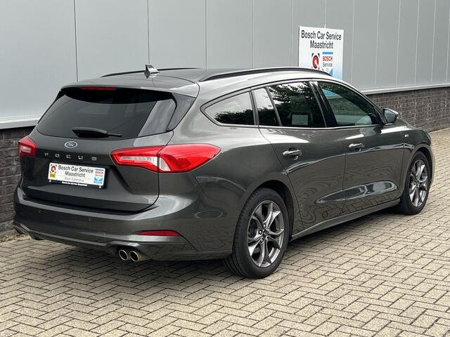 Ford FOCUS Wagon 1.0 EcoBoost ST Line | Winter-pakket | 1.Eigenaar | Dealer onderhouden | Carplay | Cruise & Climate Control | PDC| Keyless | Interesse, Proefrit? Bel of app met: 06-24 28 28 42