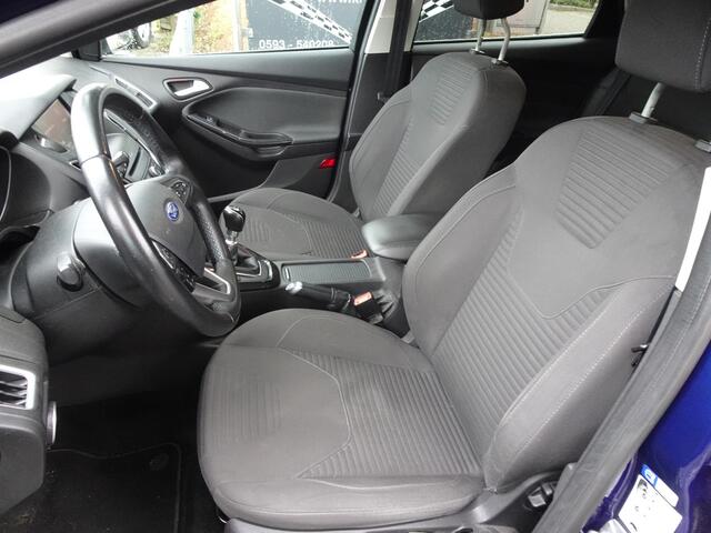 Ford FOCUS Wagon 1.0 Titanium