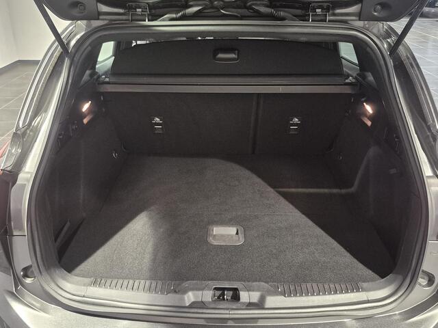 Ford FOCUS Wagon 1.5 EcoBoost ST Line Business Trekhaak