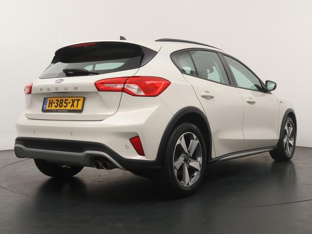 Ford FOCUS 1.0 EcoBoost Active Business - Navigatie - Keyless entry & Start - Climate Controle