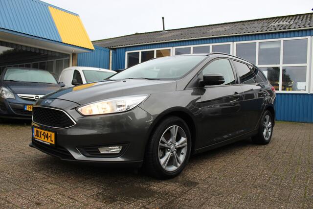 Ford FOCUS Wagon 1.0i "Business Edition" Cruise - Navi - PDC !!! 125 Pk