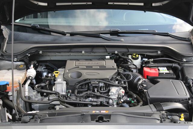 Ford FOCUS Wagon 1.0-125pk EcoBoost Titanium Business. Uiterst nette, comfortabele en ruime stationcar. Stoel-, stuur- en voorraamverw., Trekhaak, B&O soundsyst, lane assist, adaptieve cruise cntrl, camera a, LM wln, navigatie, telefoonvoorb. etc