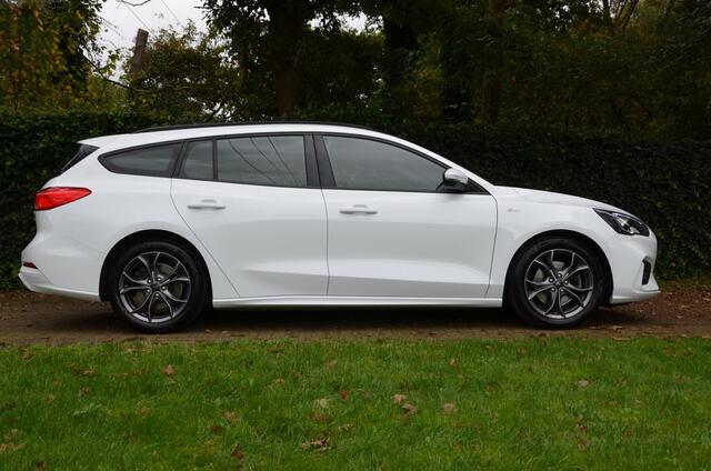 Ford FOCUS Wagon 1.0 EcoBoost Hybrid ST Line Business Navi/Pdc/Ecc/Led/Achteruitrijcamera/Cr-Controle/Privacy-Glass/Lmv