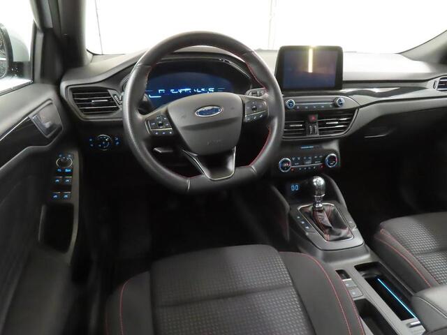 Ford FOCUS 1.0 EcoB Hybrid ST Line X Panoramadak Camera Winter Design pack Full LED 5drs Dealeronderhouden