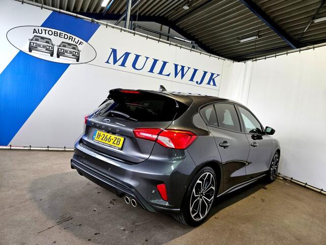 Ford FOCUS 1.0 EcoBoost ST Line Business / Camera / Winterpack / NL Auto