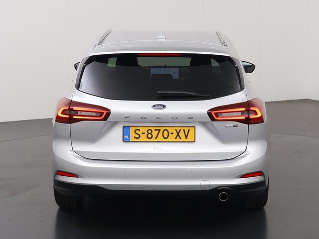 Ford FOCUS Wagon 1.0 EcoBoost Hybrid Titanium | Navigatie | Climate Control | Cruise Control | Parkeersensoren |