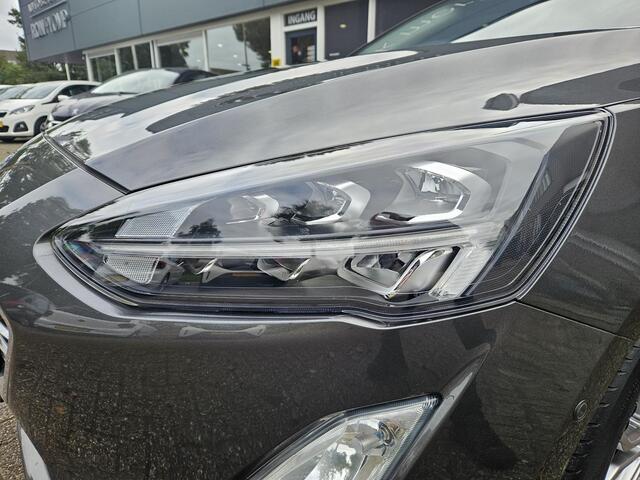 Ford FOCUS Wagon 1.0 EcoBoost Titanium Business ADAP CRUISE/ LMV/ CLIMA/ WINTERPACK/ CAMERA/ LED