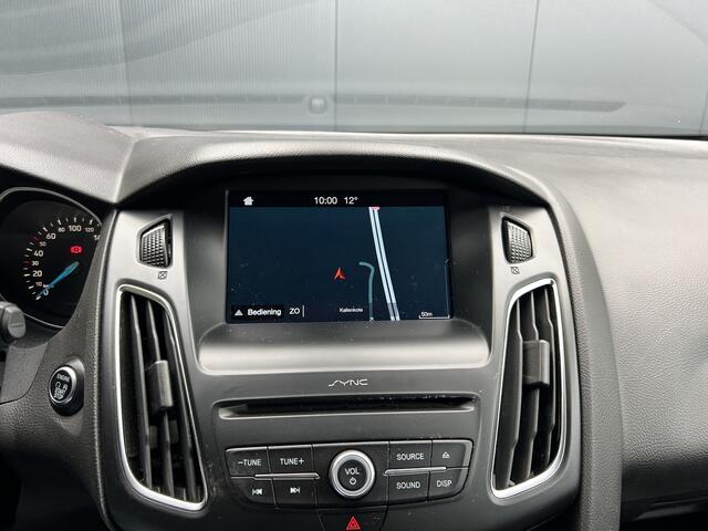 Ford FOCUS Wagon 1.0 ST-Line LED TREKHAAK NAVI CRUISE ECC 17 INCH