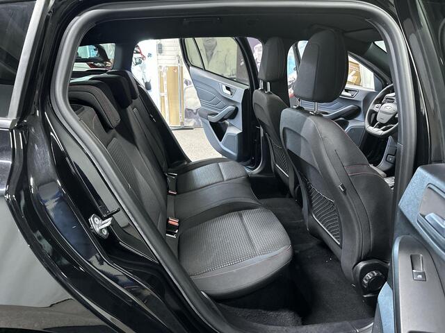 Ford FOCUS Wagon 1.5 EcoBoost ST Line X Business Automaat | Trekhaak | Navi