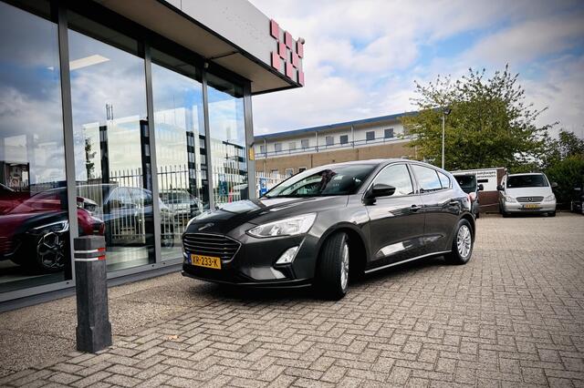 Ford FOCUS 1.5 EcoB. 150PK Titanium Business | TREKHAAK | STOEL+STUUR VERWA