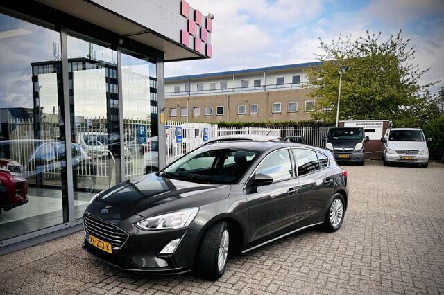 Ford FOCUS 1.5 EcoB. 150PK Titanium Business | TREKHAAK | STOEL+STUUR VERWA