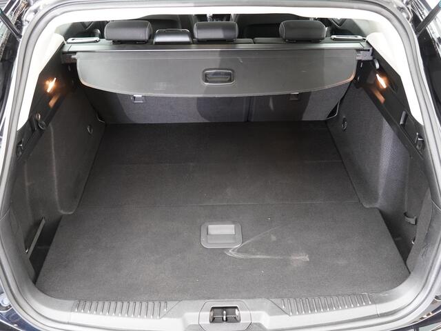 Ford FOCUS Wagon EcoBoost 125pk Trend | Navi I LED I 16"LM velgen I Apple Carplay/Androidauto