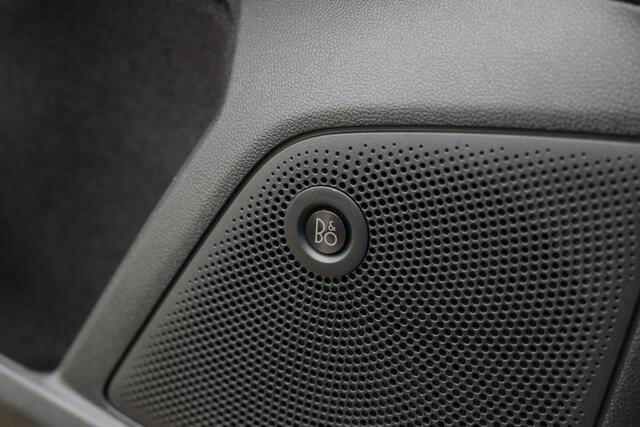 Ford FOCUS 125 PK EcoBoost ST-Line ? LED ? ACC ? B&O