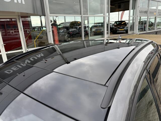 Ford FOCUS Wagon 1.5 EcoBoost ST Line Business Automaat Panoramadak, Trekhaak, Camera, elektr.klep, etc..!!