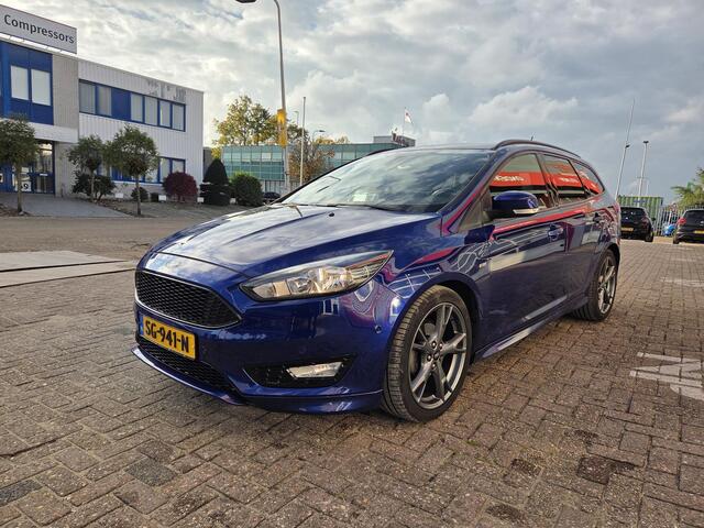 Ford FOCUS Wagon 1.0 ST-Line